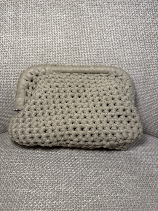 clutch crochet